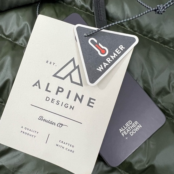 NWT - Alpine Design Women's Midweight Down Jacket - Size XS - Picture 12 of 12